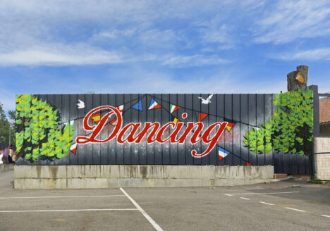 Saredecor-dancing-4